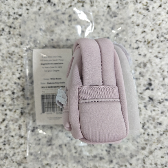 Dagne Dover limited edition Dakota Keychain (wild rose) - Picture 5 of 10